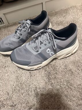 On Running Men’s Cloudswift Athletic Running Shoes